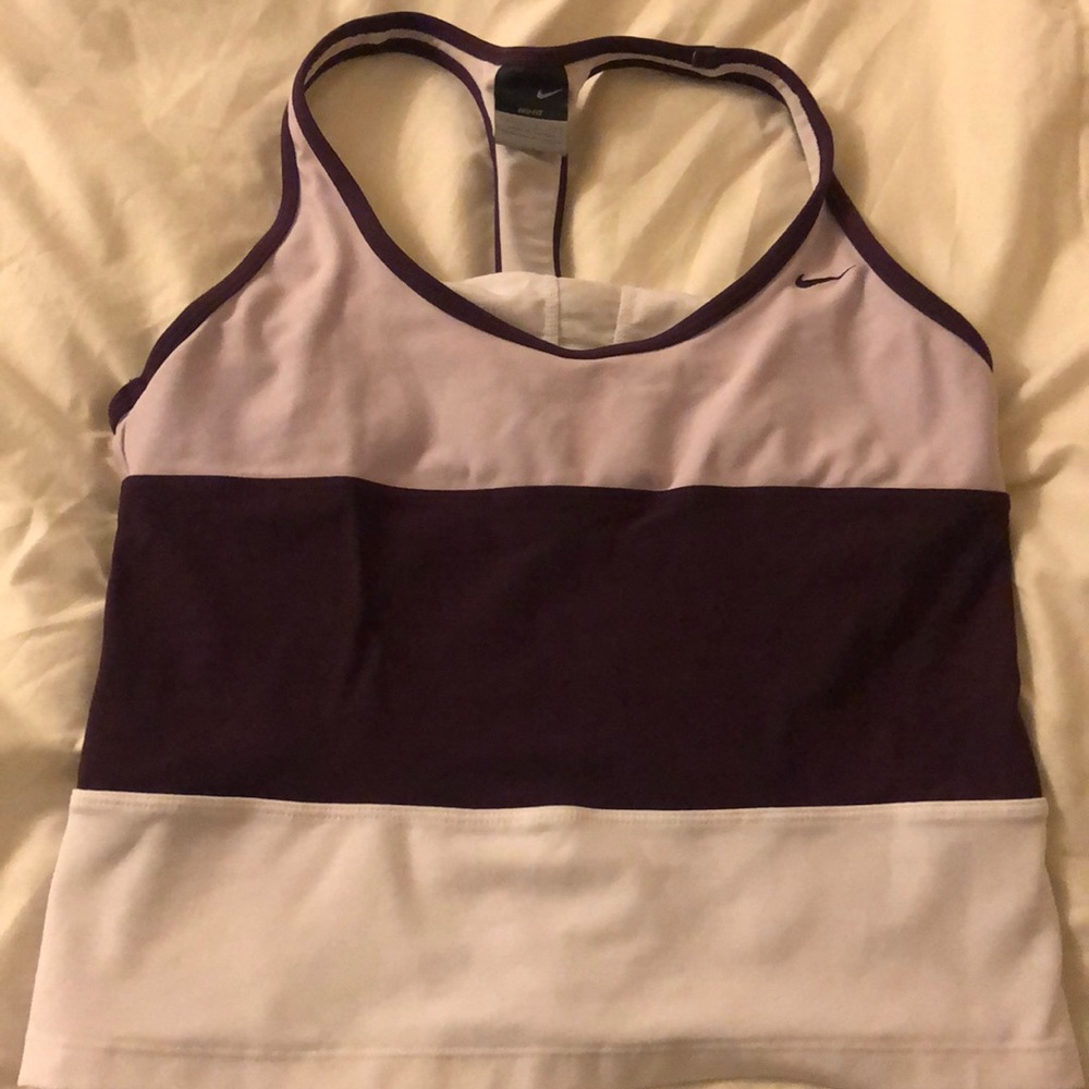 Nike top